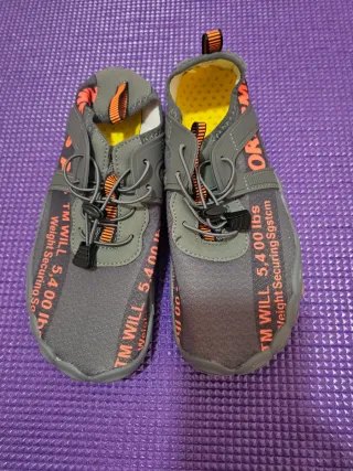 Escarpines agua secado rápido talla 39/40