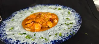 Se necesita cocinero o ayudante adelantado
