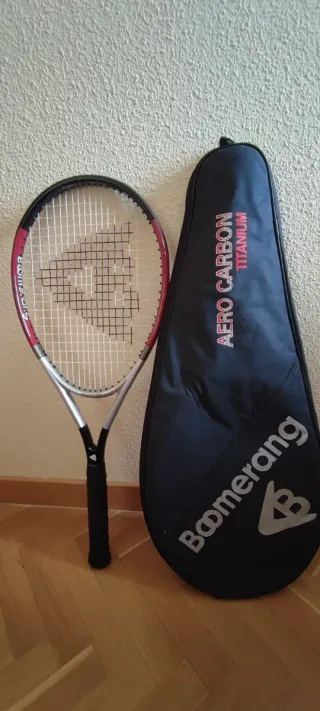Raqueta de tenis Boomerang Aero Carbon Titanium