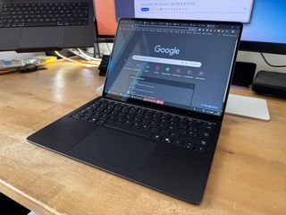 Microsoft Surface Laptop 7 Business U7-266V NUEVO