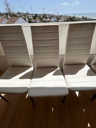 4 Sillas Blancas