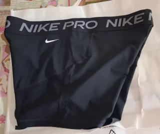 Nike Pro Mujer Shorts XL Nuevos