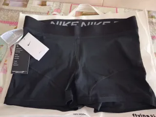 Nike Pro Mujer Shorts XL Nuevos
