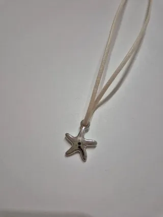 Collana con ciondolo a stella marina