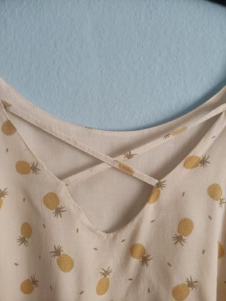 Blusa de tirantes con estampado de piñas | Talla L