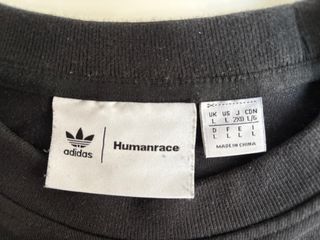 Camiseta Adidas Negra (Corte Holgado)