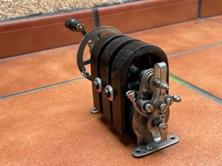 Dinamo, Magneto, Generador Eléctrico de Teléfono.