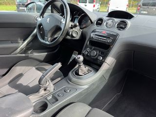 Peugeot RCZ 2010
