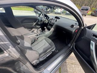Peugeot RCZ 2010
