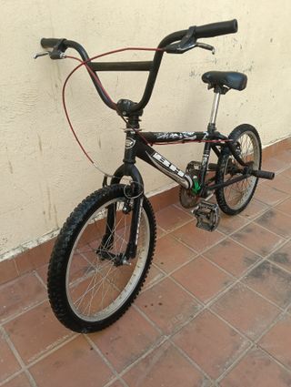 Bicicleta BMX BH