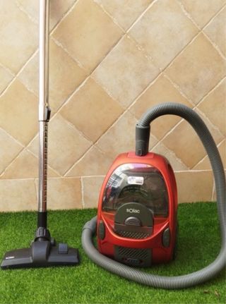 Aspirador Solac sin bolsa