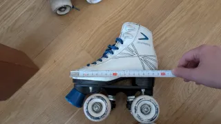 Patines artísticos 4 rueda. Boomerang