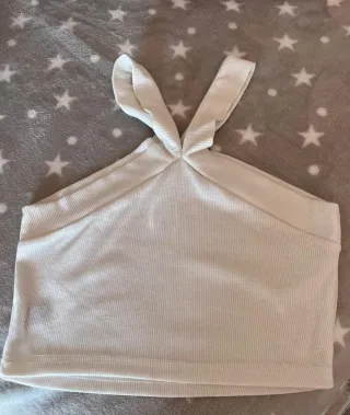 Top blanco halter cruzado