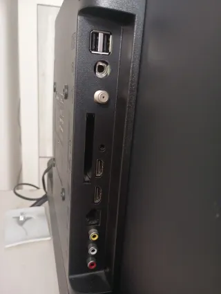 Televisión Xiaomi Negra 32".