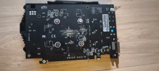 Tarjeta Gráfica Gaming Negra