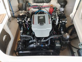 Sea Ray 240 - lista para navegar- todo al dia!!!!!