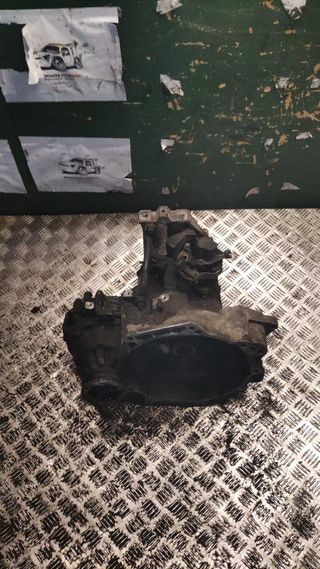 Caja de Cambios VW Golf MK3 DEA2603814