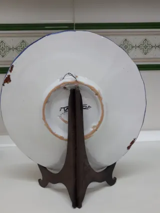 2 Platos Talavera decoración castañuelas