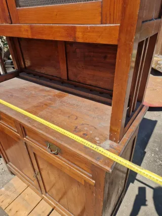 Mobile credenza con alzata vetrina