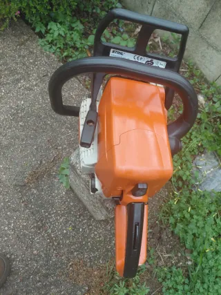 Motosierra Stihl MS 230