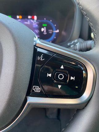 A ESTRENAR!!!!  VOLVO XC60 HIBRIDO ENCHUFABLE