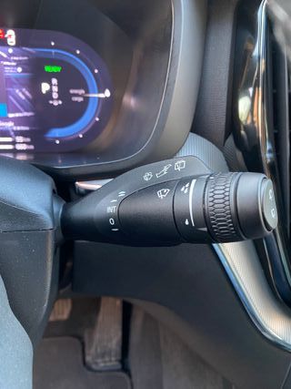 A ESTRENAR!!!!  VOLVO XC60 HIBRIDO ENCHUFABLE