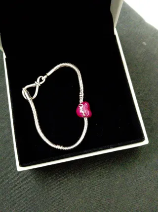 Pulsera plata con charm corazón Mama
