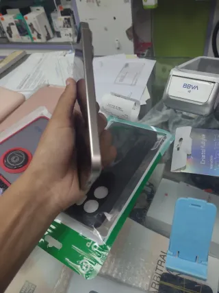 iPhone 15 Pro Max 256GB Plata 100% battry