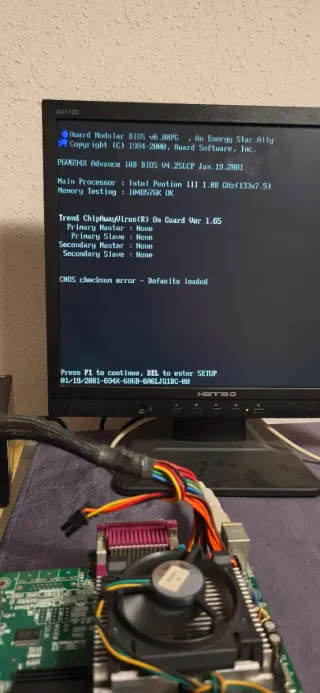 Placa Base antigua Pentium III QDI