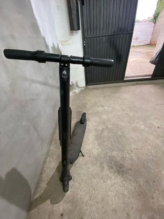 Patinete Eléctrico Negro