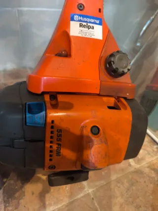 Desbrozadora Husqvarna 555 FRM