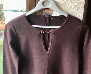 Vestido de punto marrón