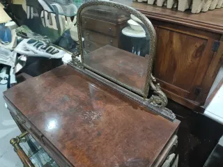 Peinadora mesa vintage espejo biselado y bronce