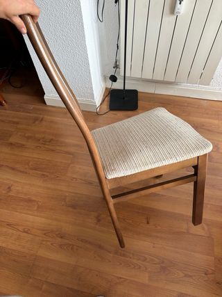 Sillas de comedor de madera