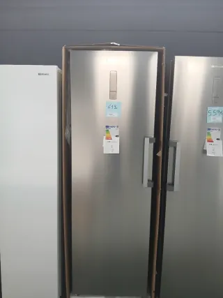Congelador vertical 185 cm inoxidable nuevo