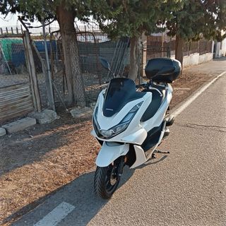 Honda PCX 125 Blanca - Pocos km
