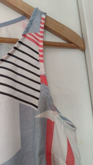 Blusa hombreras fluida mujer Stradivarius Talla S