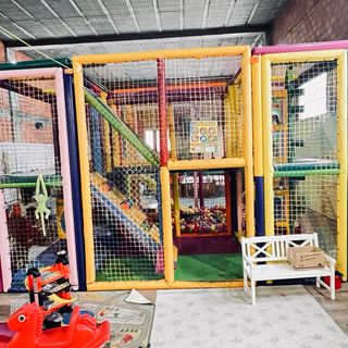 Parque de bolas infantil