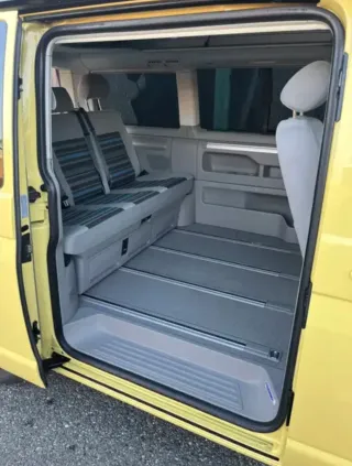Volkswagen California 2012