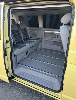Volkswagen California 2012