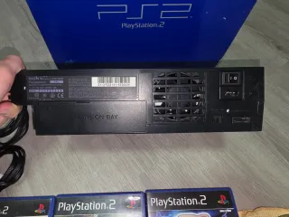 PlayStation 2 con caja original + 9 Juegos