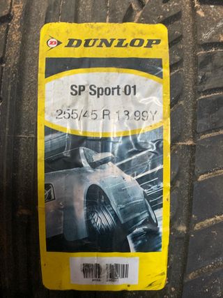2x Neumáticos Dunlop SP Sport 01 255/45 R18 99y