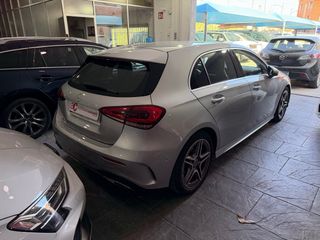 Mercedes-Benz Clase A 180d AMG 2021