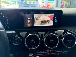 Mercedes-Benz Clase A 180d AMG 2021