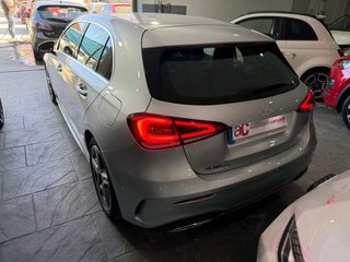 Mercedes-Benz Clase A 180d AMG 2021