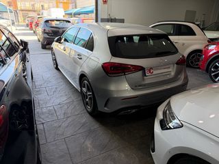 Mercedes-Benz Clase A 180d AMG 2021