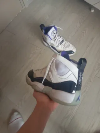 Zapatillas Jordan 11 Blanco Púrpura