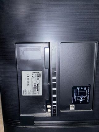 Televisión Samsung LED 58” de 2021
