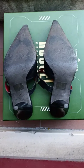 Mules Elegantes Pretas Cabedal