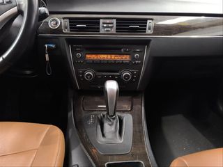 BMW Serie 3 318d Auto